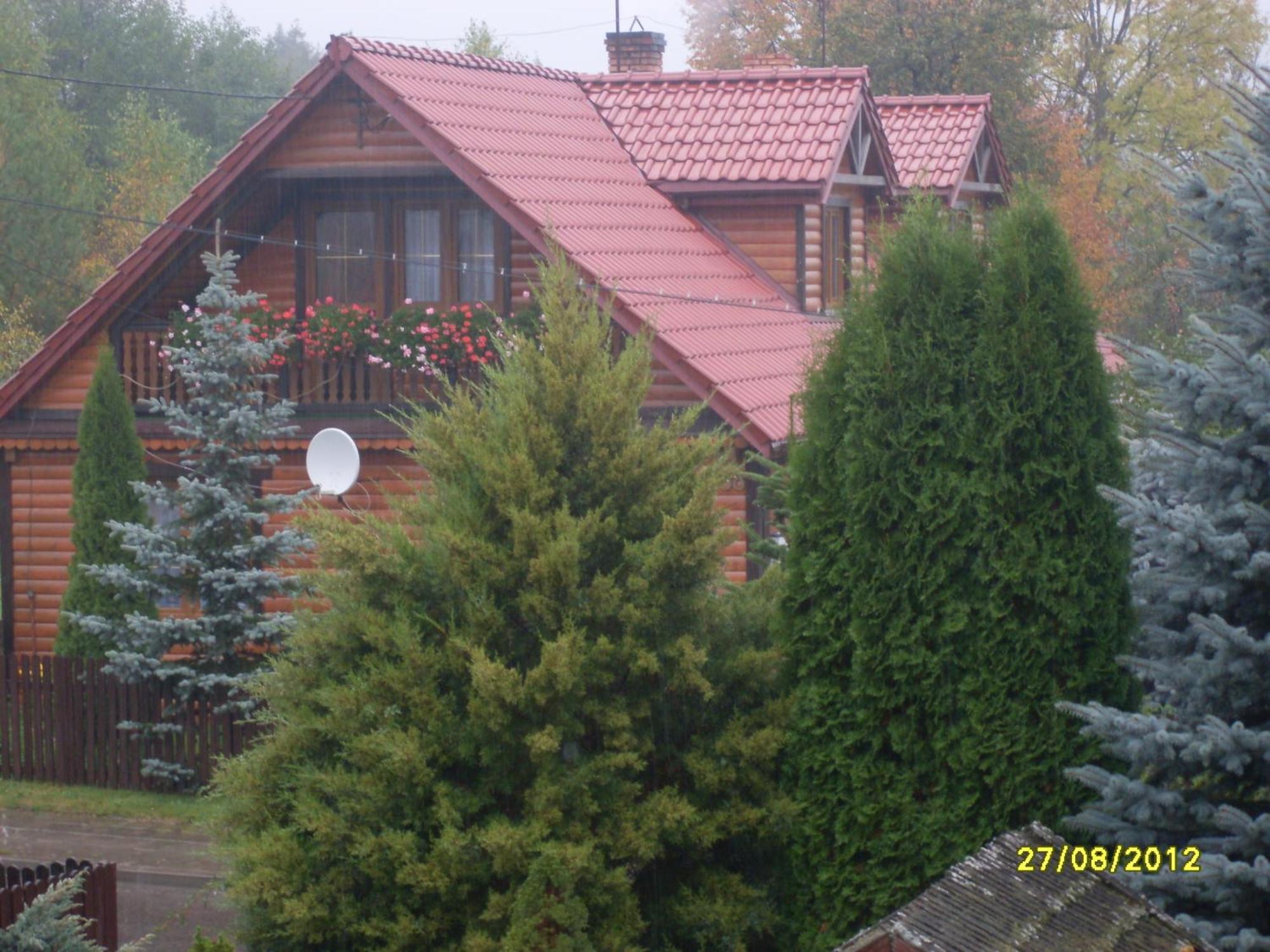 Domek Jaskolka Bialowieza Exterior photo